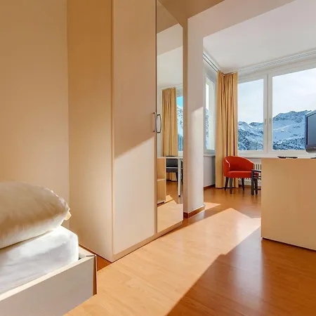 Hohenfels 3*